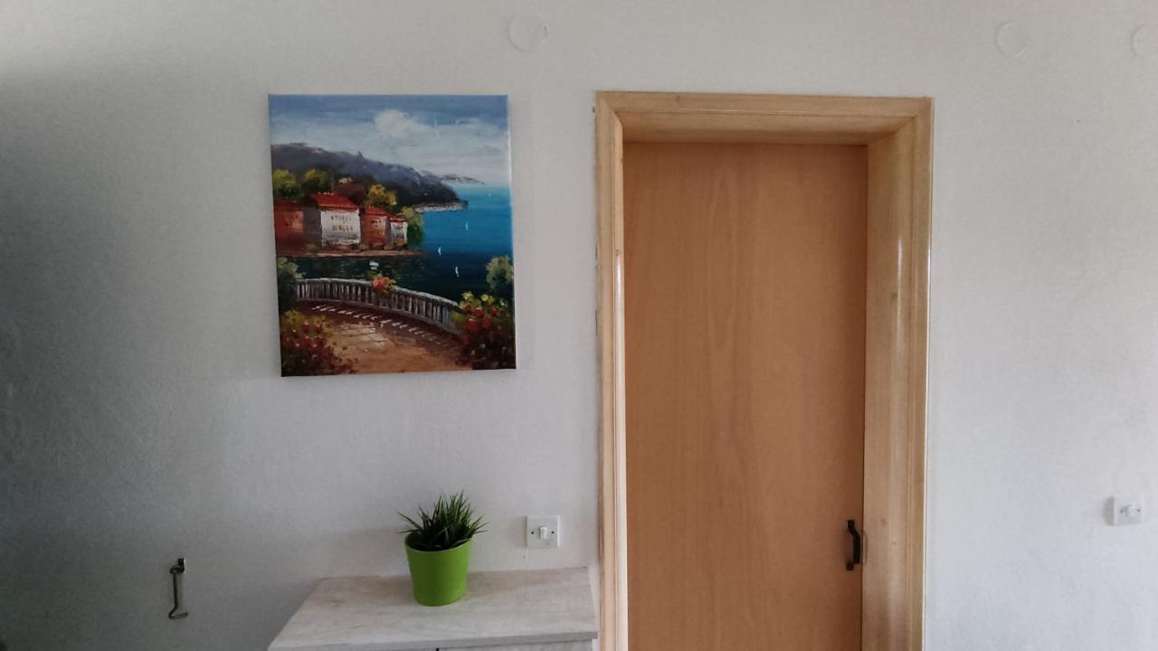 Aloda Summer House Roda  Buitenkant foto